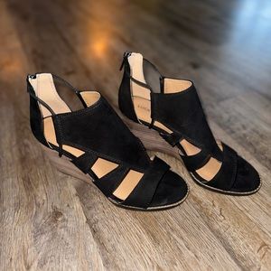 Lucky Brand Wedge Sandal
